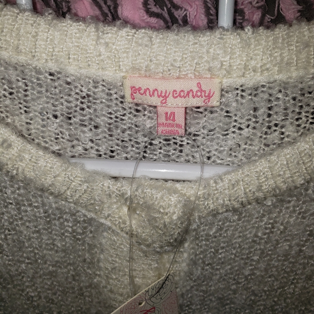 Sweater - Picture 3 of 3